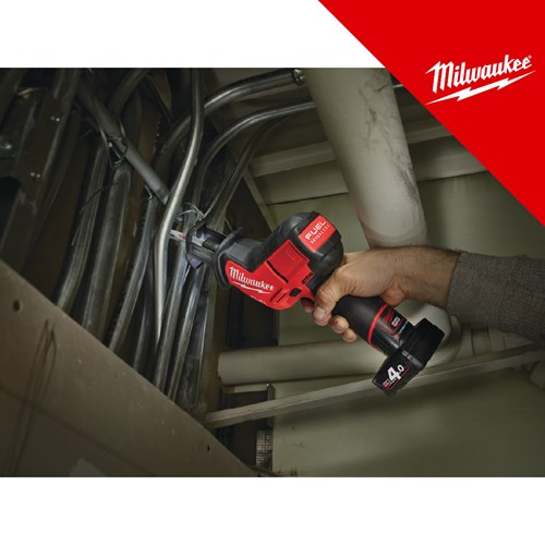 MILWAUKEE 12V AKU SABLJASTA PILA, u X koferu sa 2x6Ah baterijama i punjačem (M12CHZ-602X - 4933451511)
