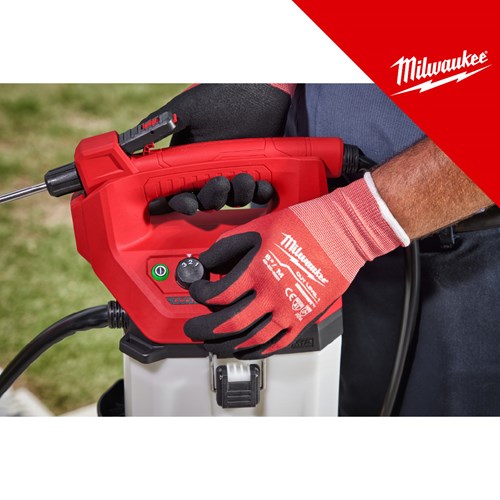 MILWAUKEE 12V AKU PRSKALICA ZA KEMIKALIJE, u kutiji bez baterija i punjača (M12BHCS3L-0 - 4933480781)